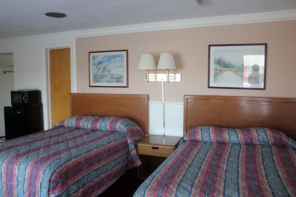 Super 7 Motel Columbia Eksteriør billede