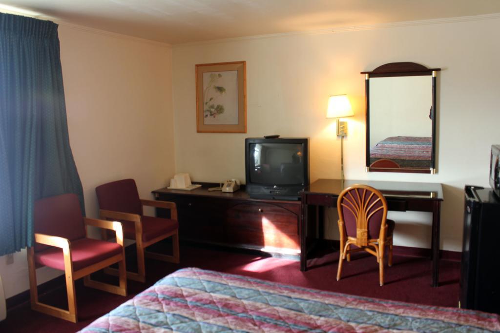 Super 7 Motel Columbia Værelse billede